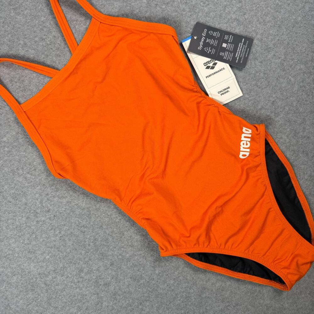 NWT Arena Women's Team MaxLife Swimsuit Challenge Back Sports One Piece US 28/2